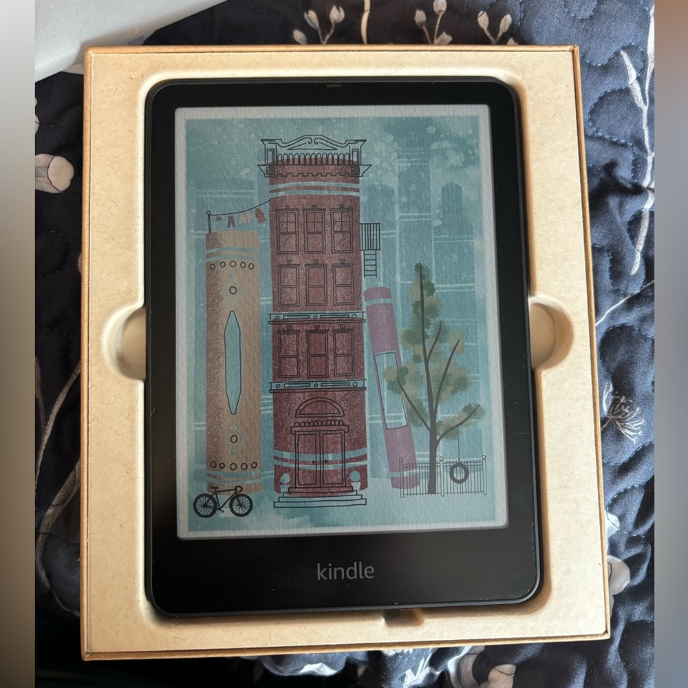 Amazon Kindle Colorsoft Signature Edition - Metallic Black - Picture 3 of 11